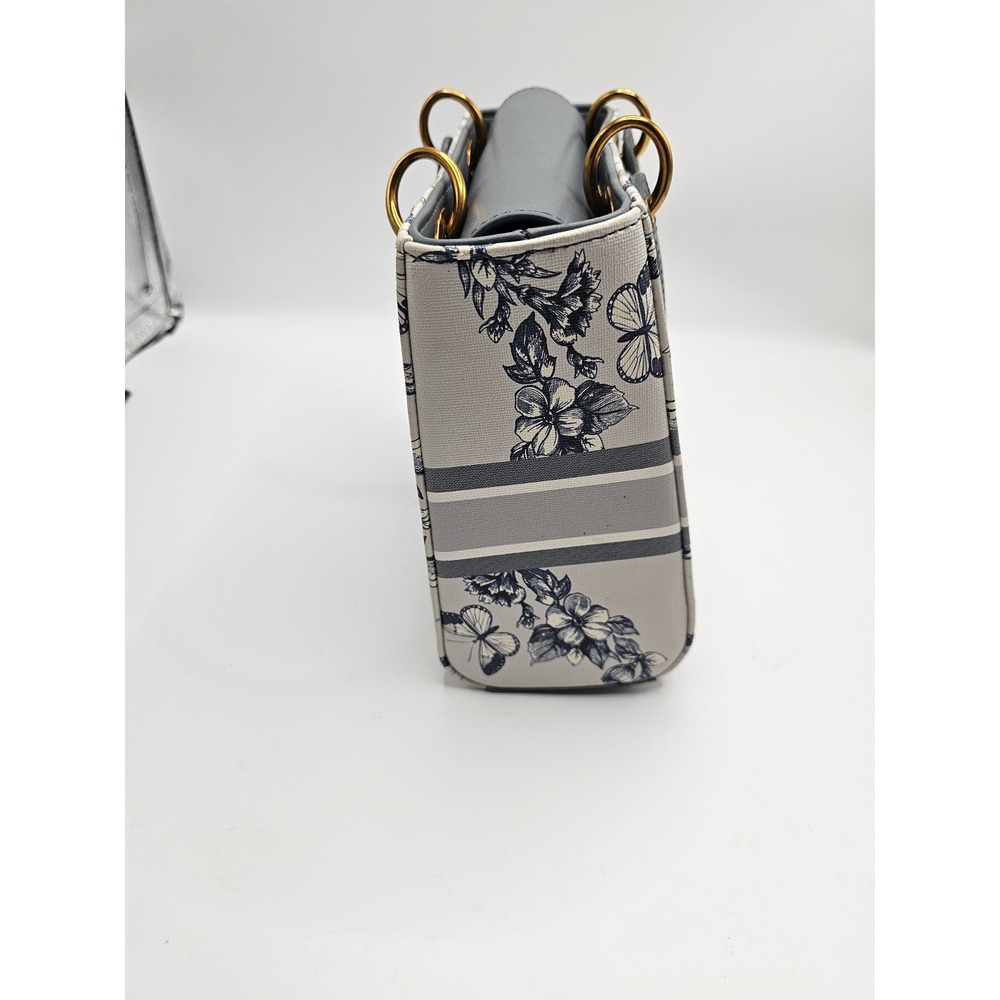 Beautiful Smile Focus small handbag vintage style elegant design and images - Picture 5 of 9